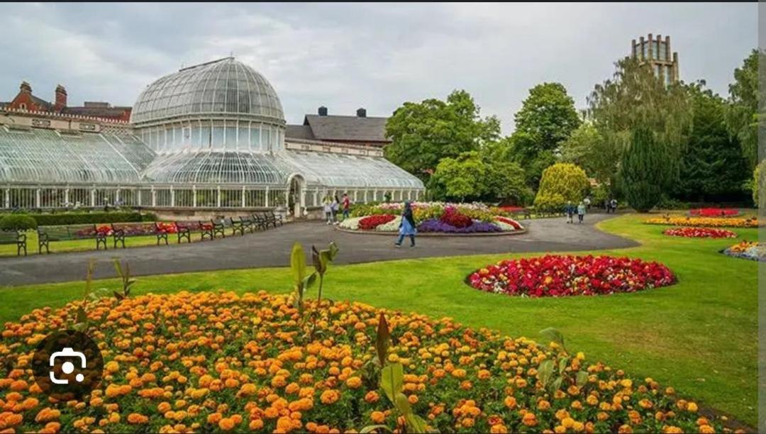Your Home, Belfast Exterior photo